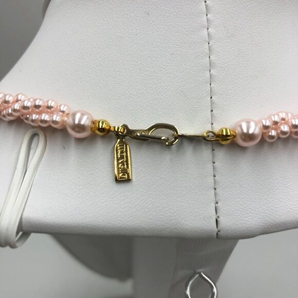 Vintage Marvella Women's Pink Faux Pearl Signed Twisted Multi Strand Necklace - Picture 7 of 9